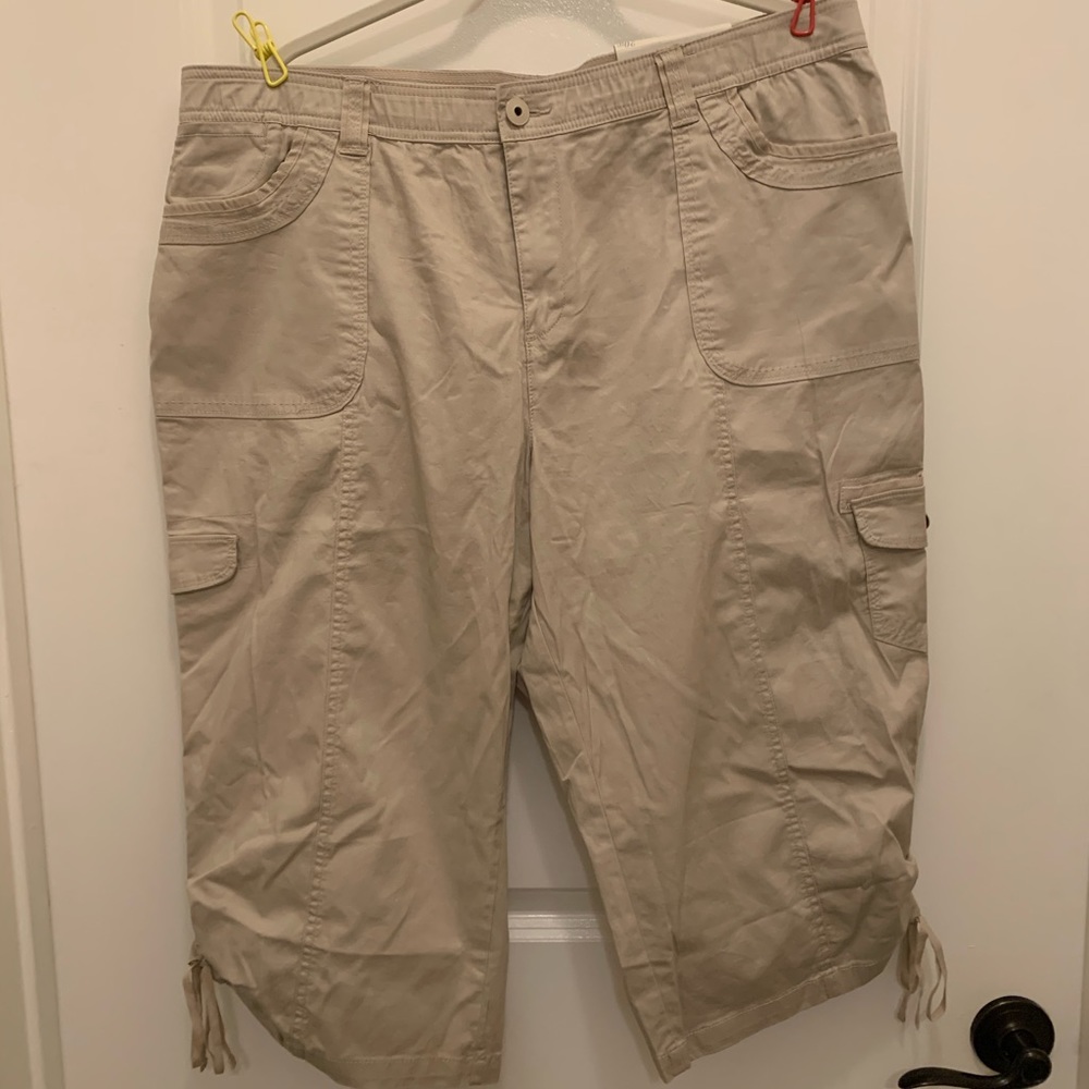 Cato khaki crop pants